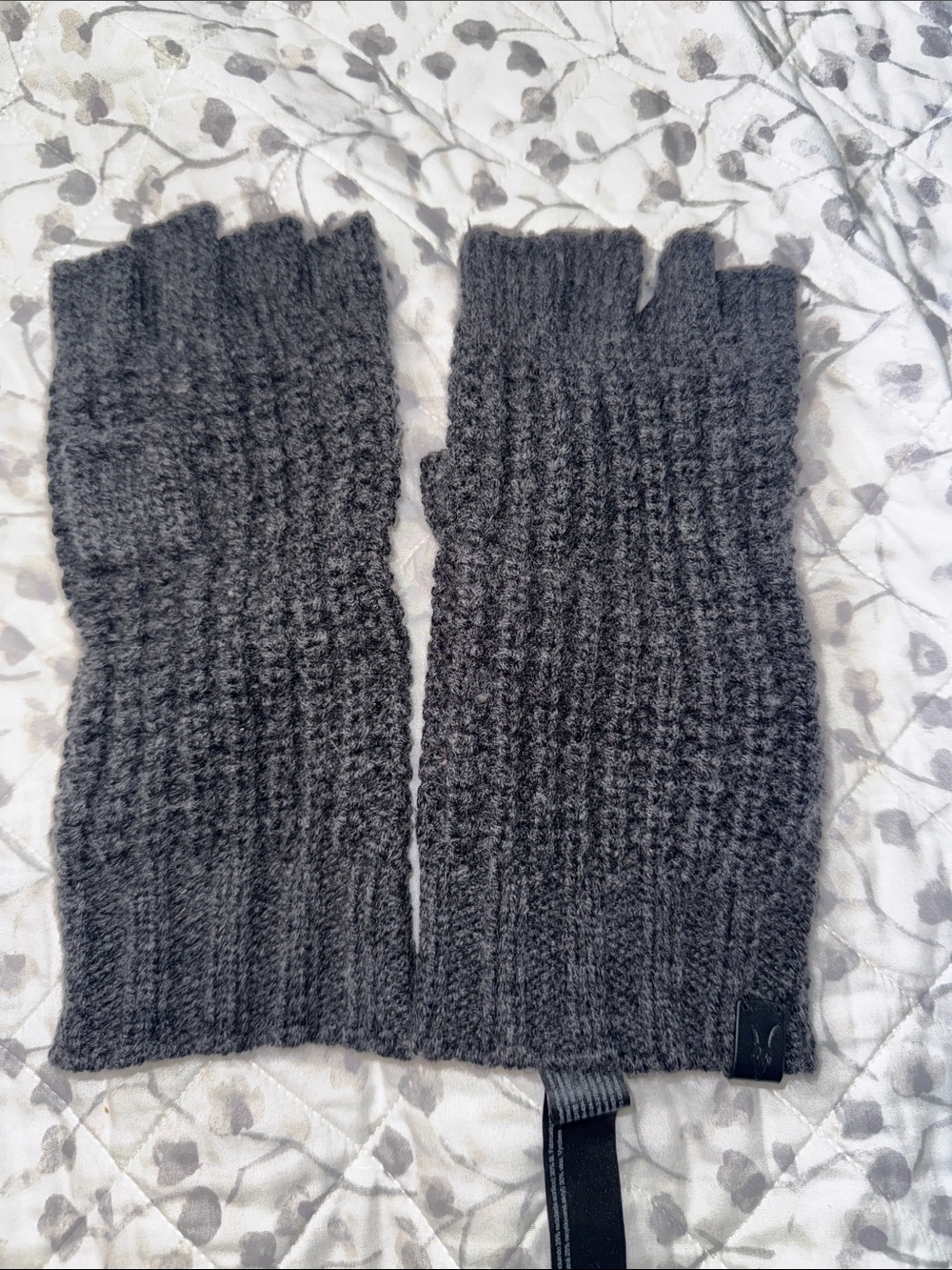 Men's Fingerless Knit Gloves - Charcoal Gray